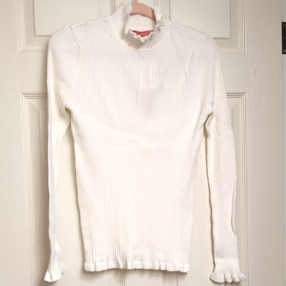 Women's Ivory Ruffled Turtleneck Sweater M
